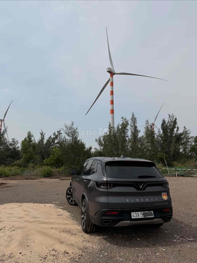 VinFast Lux SA 2.0 2019 Tiên phong Серый 68 000 км