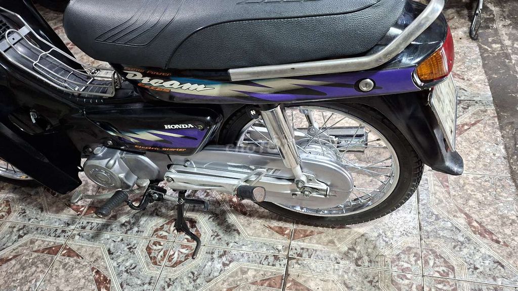 Bán Honda Dream lùn Thái đời 1997 giấy tờ hợp lệ. Mua bán Xe máy tại Quận Tân Bình Tp Hồ Chí Minh được đăng bởi Đình Khương hình 3