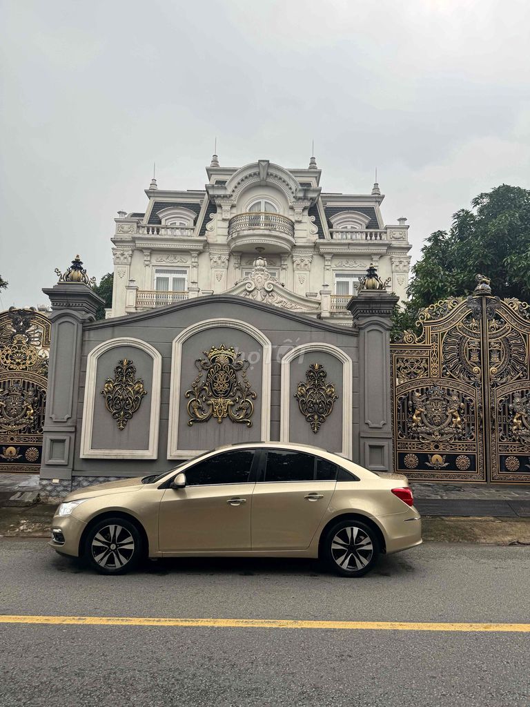 Chevrolet Cruze 2015 автомат песочный