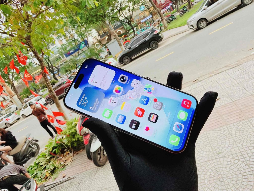 iPhone 16 Pro 128G sa mạc Quốc Tế likenew pin 97%. Mua bán Điện thoại tại Quận Hải Châu Đà Nẵng được đăng bởi Hoàng Anh Tuấn hình 1