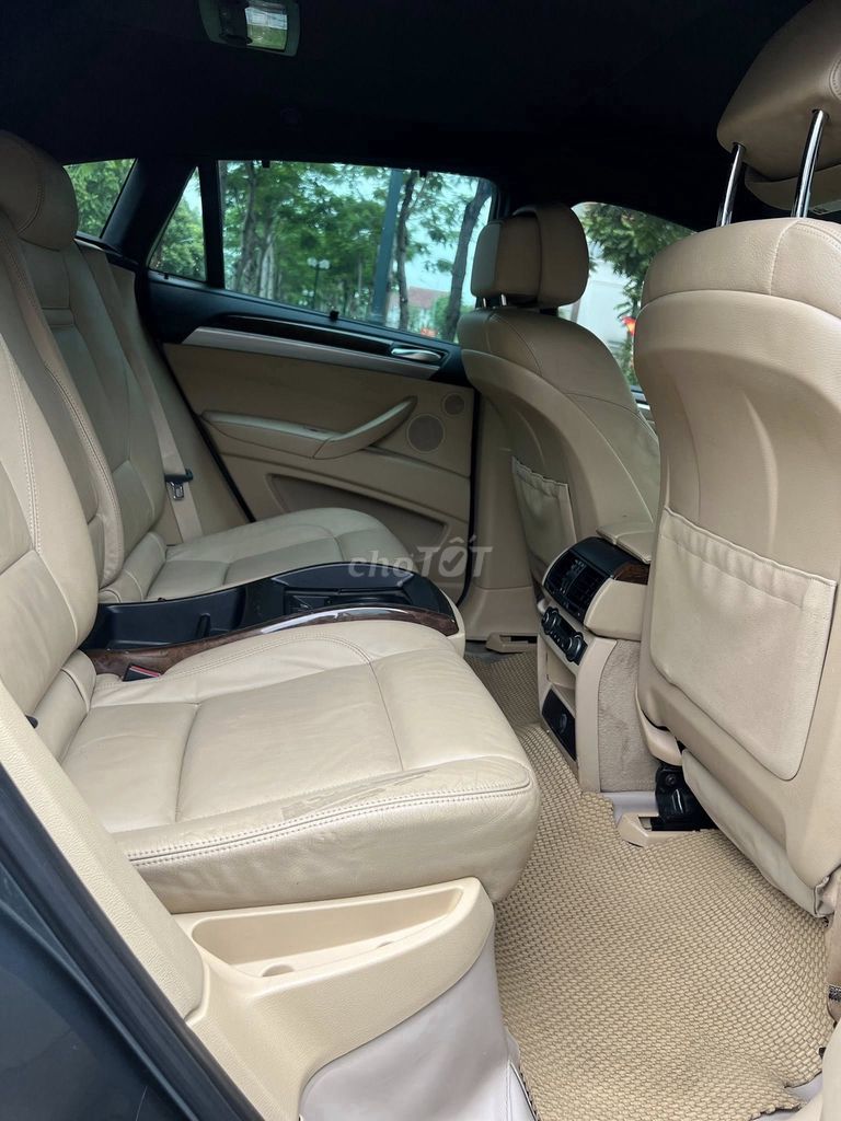 BMW X6 2009 xDrive35i - 120000 km. Mua bán Ô tô tại Quận Hà Đông Hà Nội được đăng bởi Công hình 10