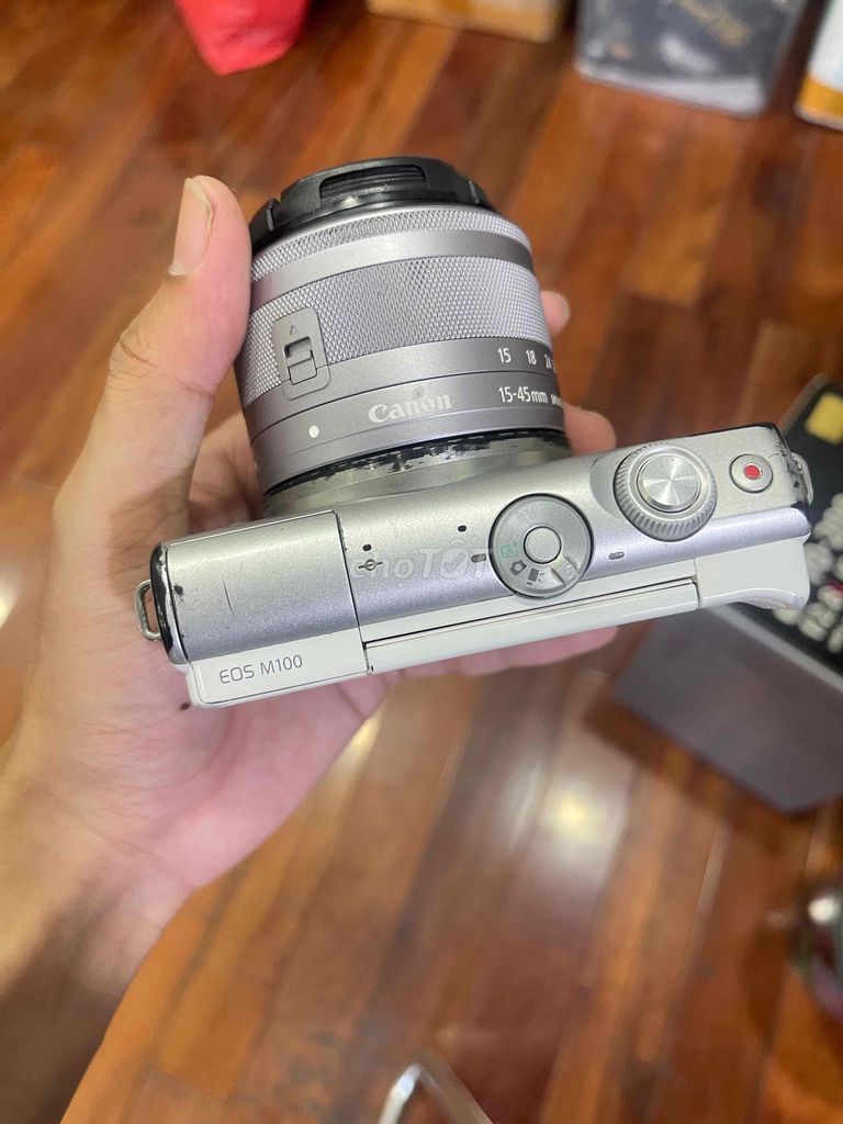 Máy ảnh Canon M100 kèm lens 15-45. Mua bán Máy ảnh, Máy quay tại Quận Hà Đông Hà Nội được đăng bởi Hoàng Thái hình 1
