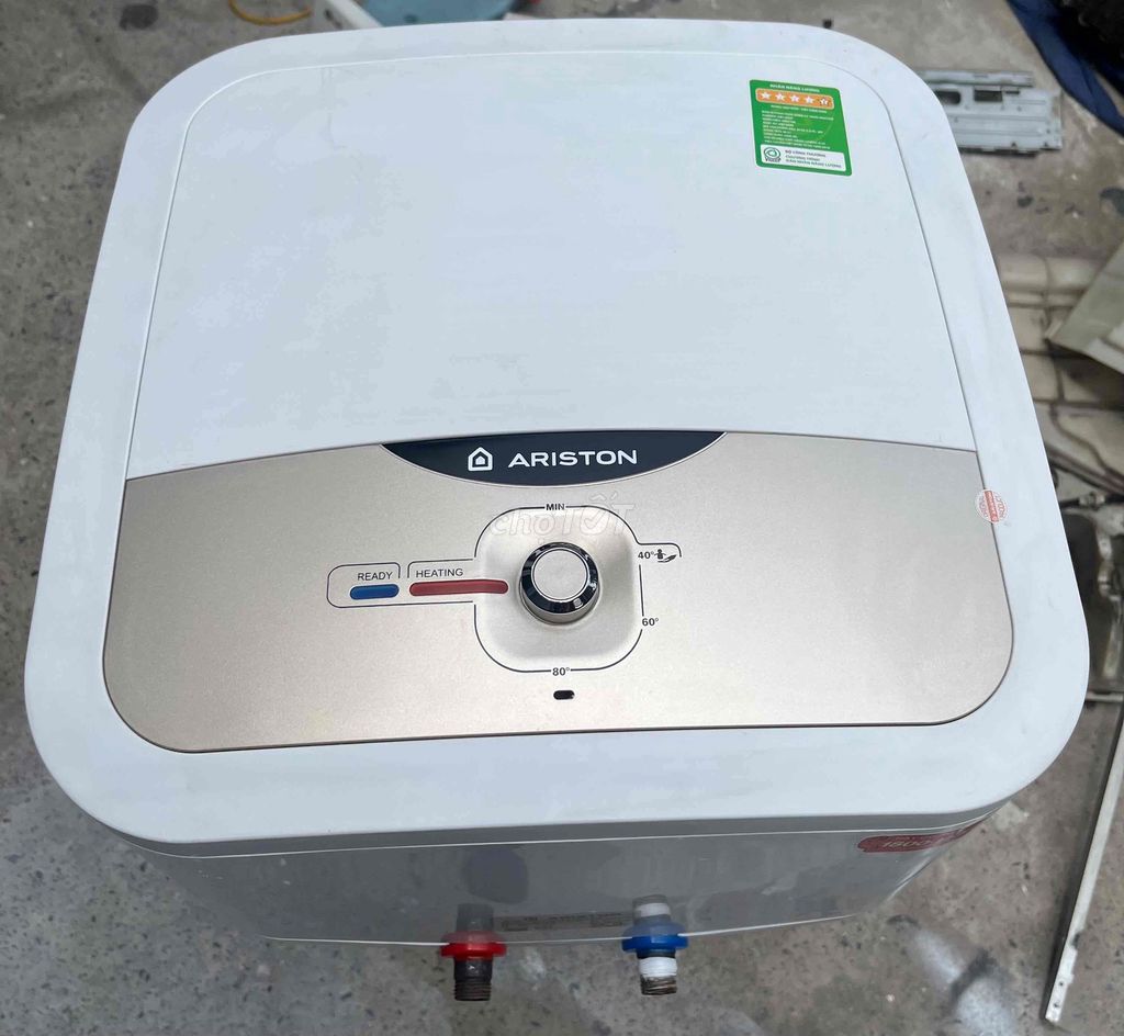 Bình nóng lạnh Ariston 30 lít mới  98%. Mua bán Thiết bị vệ sinh, nhà tắm tại Quận Nam Từ Liêm Hà Nội được đăng bởi Nguyễn Tiến Dũng hình 1