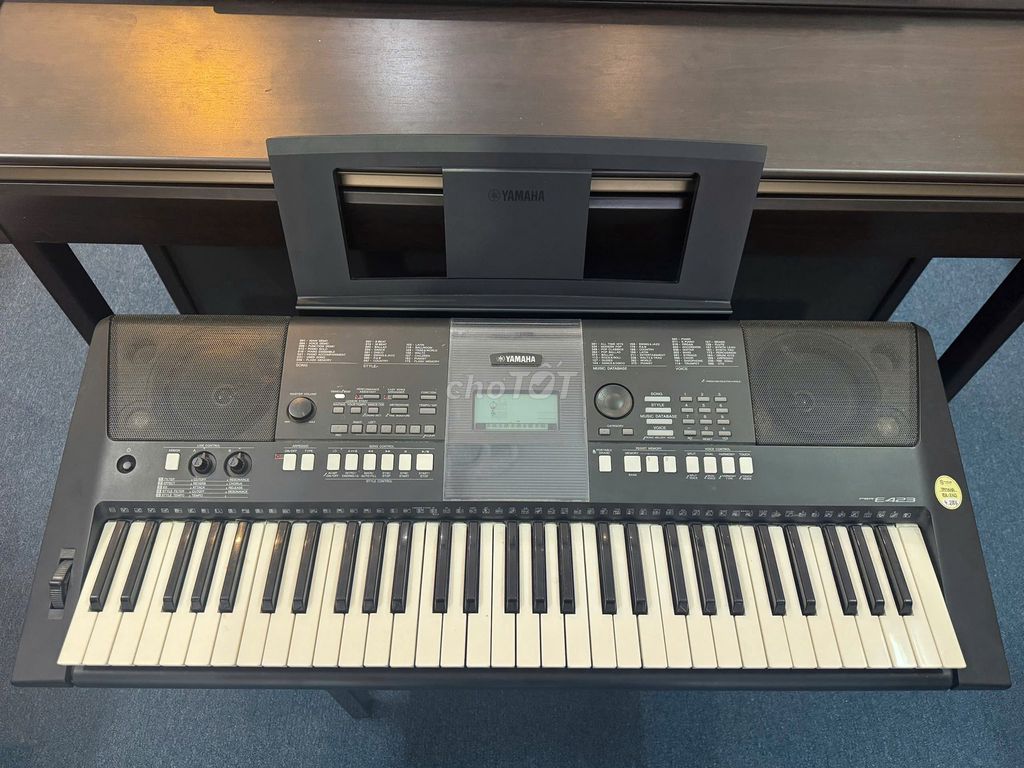 Đàn Organ Yamaha PSR-E423 Đen. Mua bán Nhạc cụ tại Quận Thanh Khê Đà Nẵng được đăng bởi Fm Music hình 1