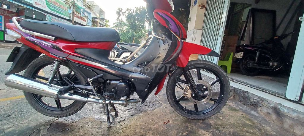 Xe future 1 đoi 2004 chinh chu. Mua bán Xe máy tại Quận 7 Tp Hồ Chí Minh được đăng bởi Tam Diec hình 6