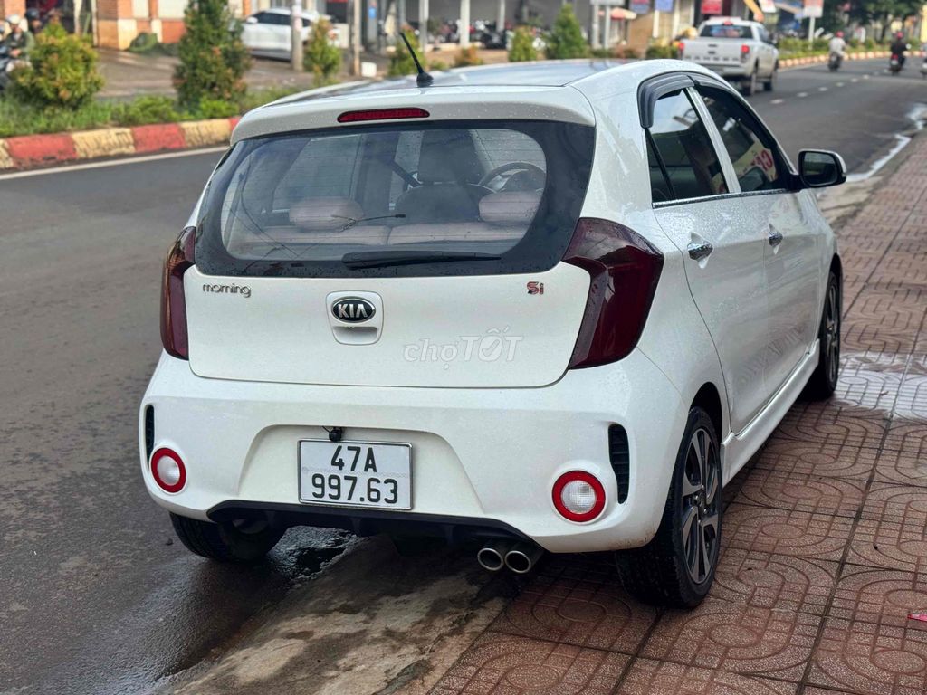 Kia Morning 2017 Si 1.25 chính chủ. Mua bán Ô tô tại Thành phố Buôn Ma Thuột Đắk Lắk được đăng bởi công ty bia hơi hà nội hình 3