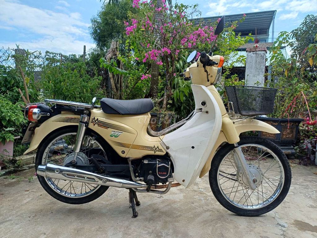 Cup Halim 50cc không cần bằng lái. Mua bán Xe máy tại Huyện Núi Thành Quảng Nam được đăng bởi Vũ hình 2