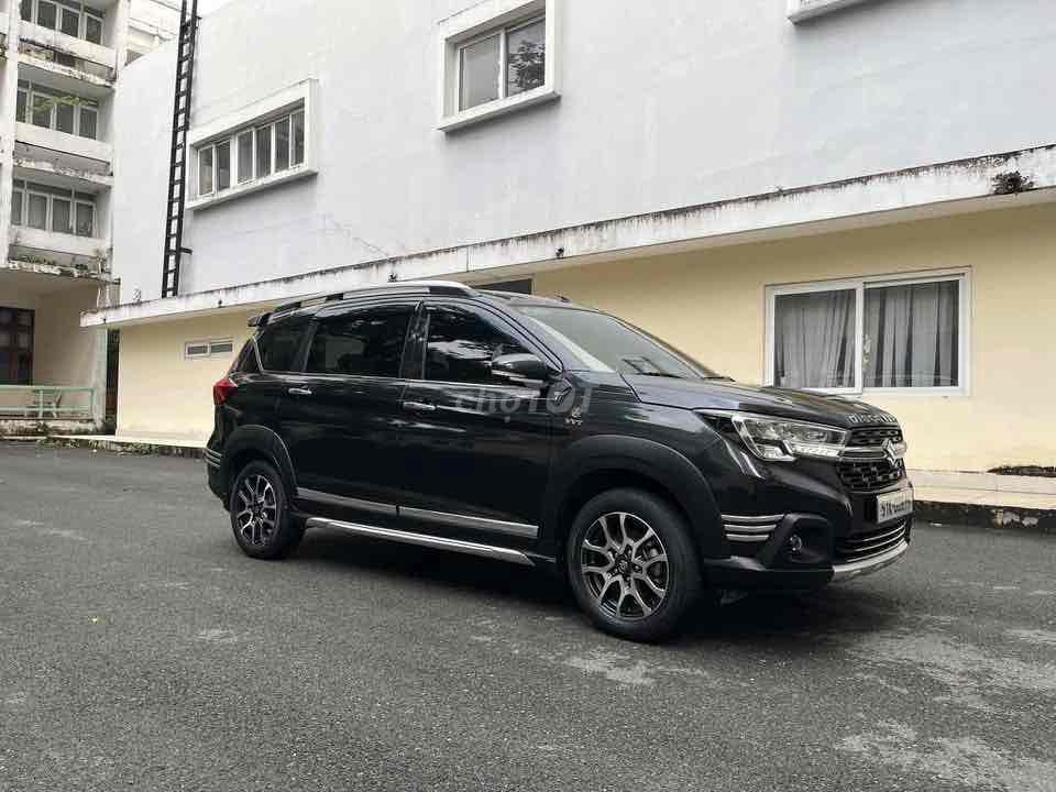 Suzuki XL7 2021 семейное авто, малый пробег, обслуживание у дилера