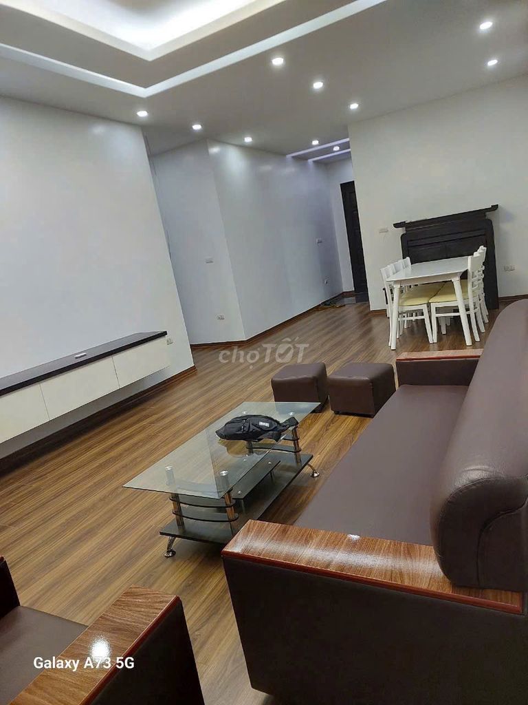Cho thuê căn hộ chung cư CT2A 885 Tam Trịnh -120m2- 3 ngủ