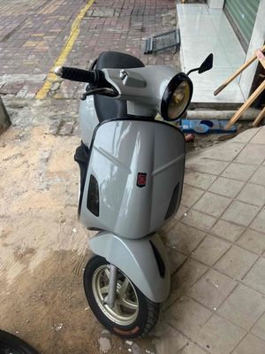 xe máy điện co cavet đày đủ còn mới tinh. Mua bán Xe máy tại Thành phố Vũng Tàu Bà Rịa - Vũng Tàu được đăng bởi bán xe máy cho ngừoi khó khăn cho thiếu nửa tiền chỉ cần cccd