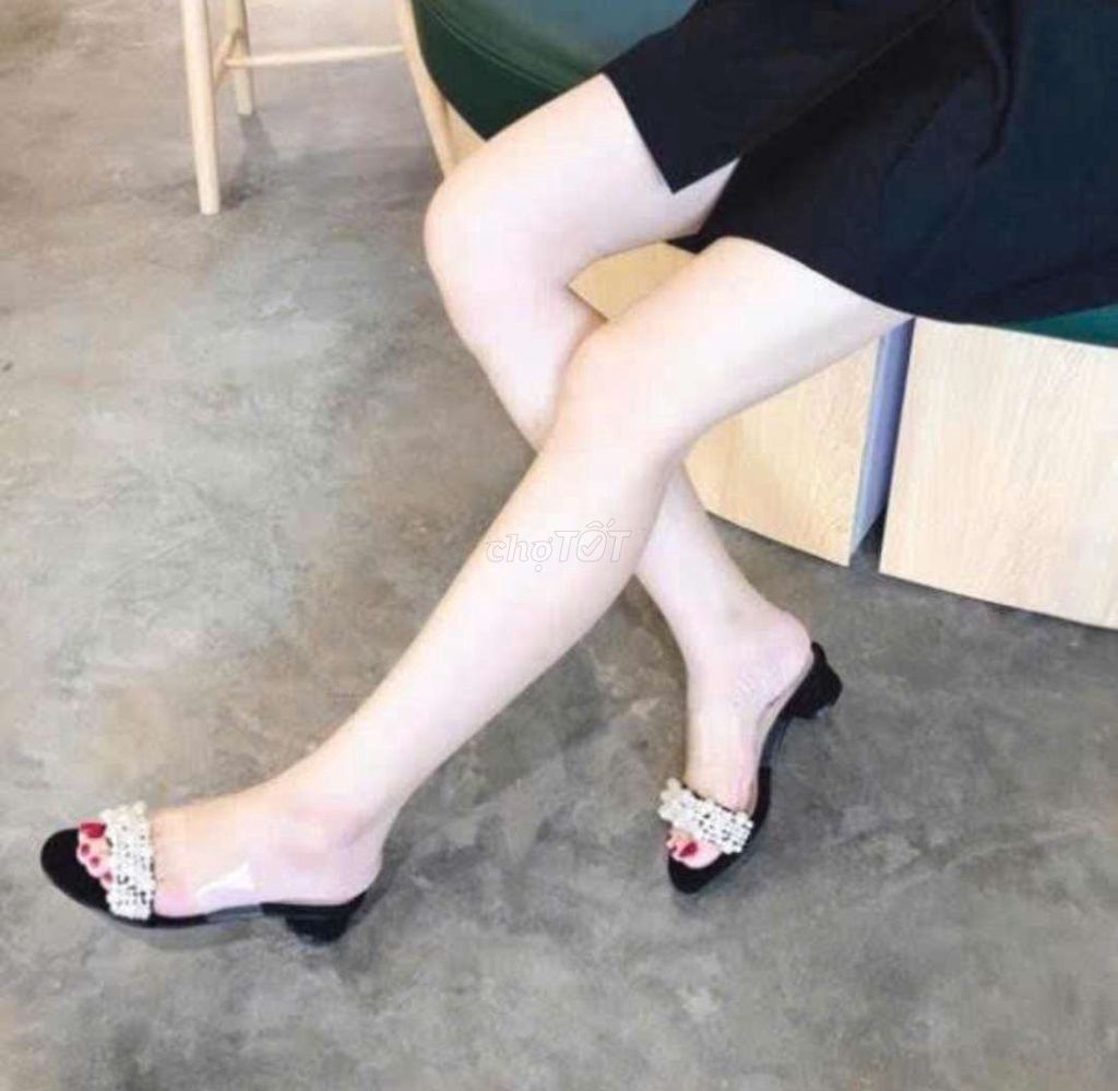 Dép cao gót ZARA phối ngọc trai size 38. Mua bán Giày dép tại Quận Bình Thạnh Tp Hồ Chí Minh được đăng bởi DT SHOP Nick Chính hình 1