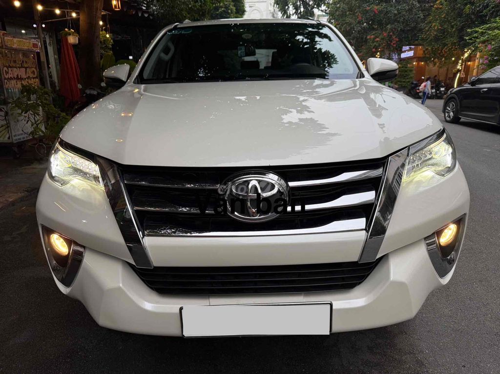 Toyota Fortuner 2019 2.8V 4x4 AT - Máy dầu - 8 vạn