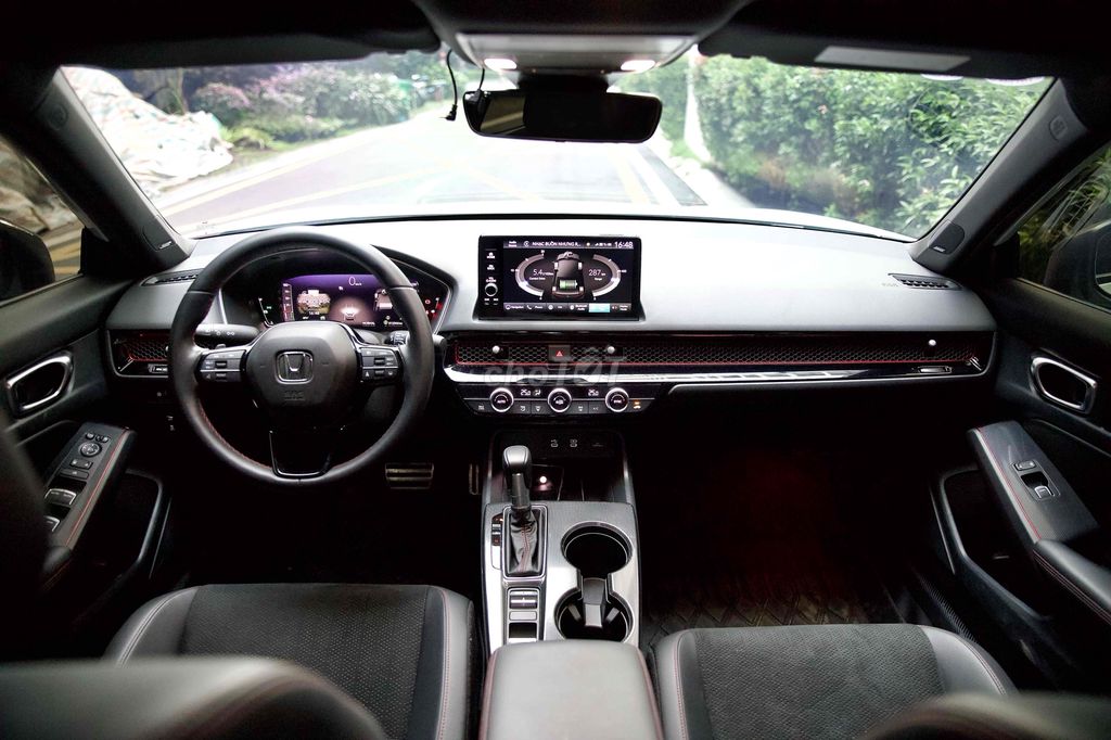 CIVIC RS HEV 2025 CAO CẤP NHẤT,  LƯỚT MỚI NHẤT VN. Mua bán Ô tô tại Quận 10 Tp Hồ Chí Minh được đăng bởi PC Trương hình 14