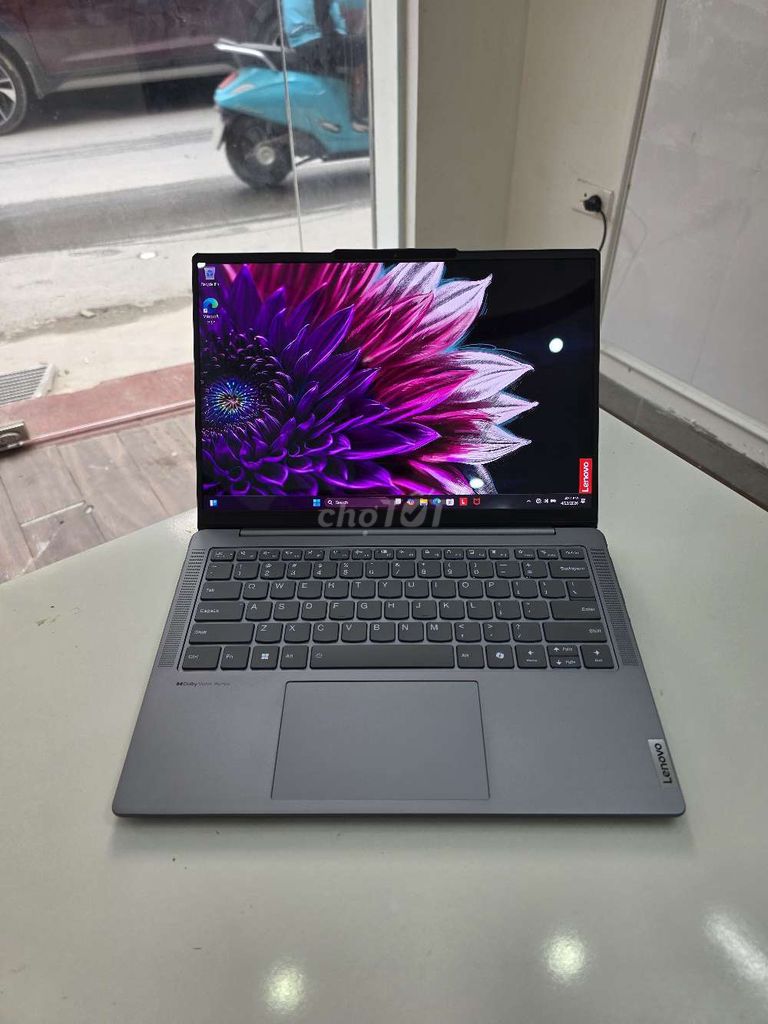 Yoga Slim 7 Ultra 7 Ram 32G Màn OLED bảo hành 2028. Mua bán Laptop tại Quận Cầu Giấy Hà Nội được đăng bởi Minh Quân PC hình 1