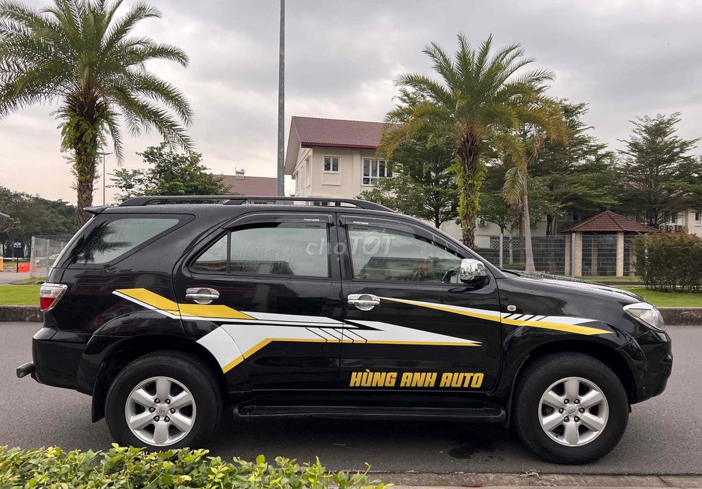 Toyota Fortuner 2010 2.7V 4x4 AT số tự động 2 cầu. Mua bán Ô tô tại Thị xã Bến Cát Bình Dương được đăng bởi Nguyễn Trọng Hùng hình 5
