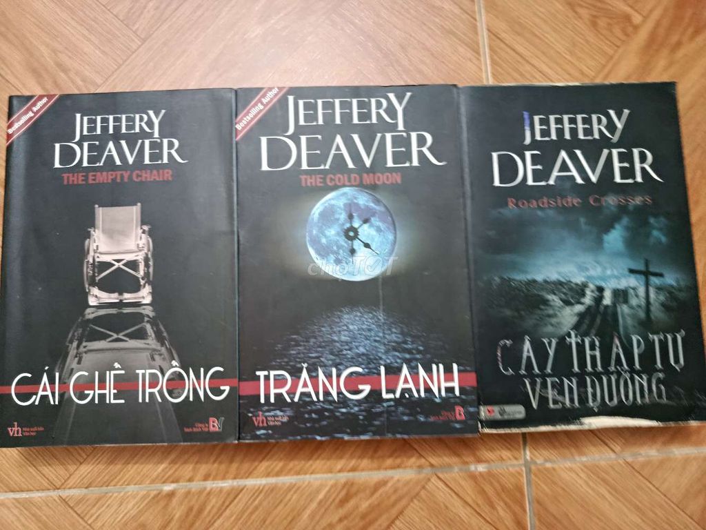 Dọn tủ sách
