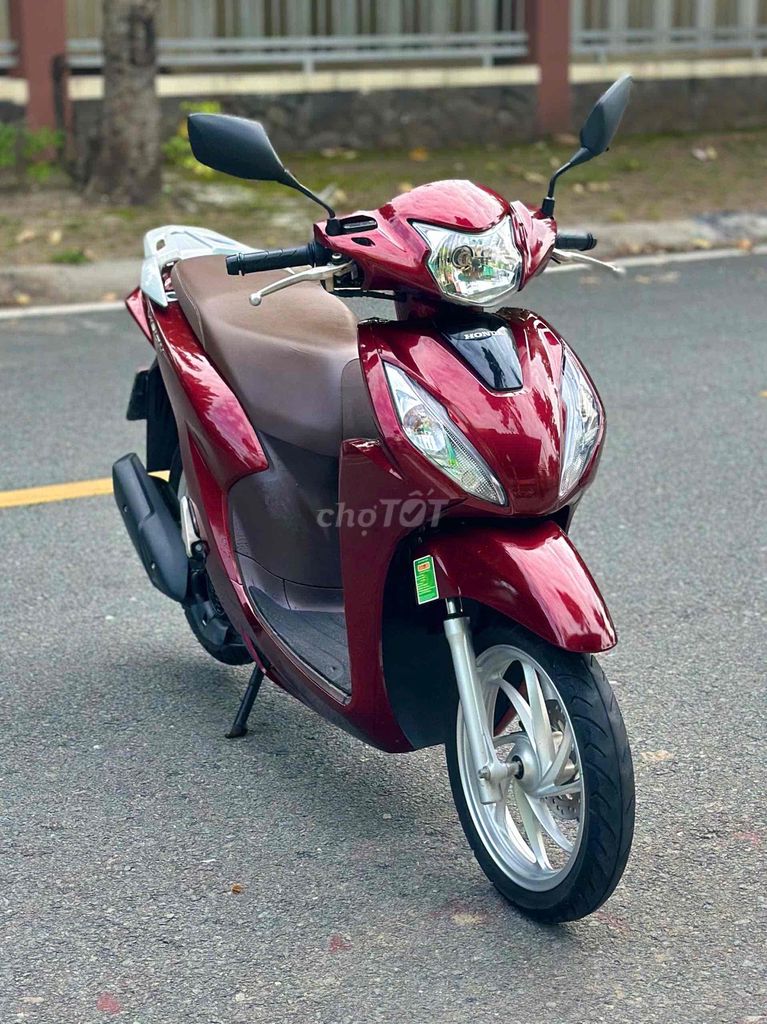 HONDA VISION 110 zin nguyên con – Odo 9.000 km. Mua bán Xe máy tại Thị xã Tân Uyên Bình Dương được đăng bởi Hồ Hoàng Cảnh   hình 2