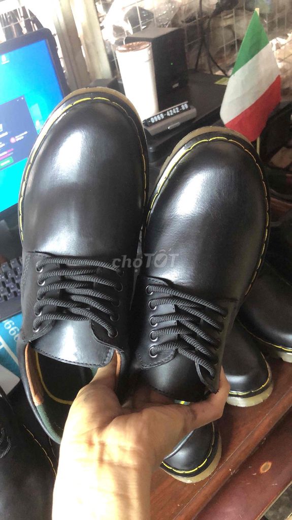 Giày Dr Martens Nam Da sáp Đen. Mua bán Giày dép tại Quận Gò Vấp Tp Hồ Chí Minh được đăng bởi Vodinhcuong hình 1