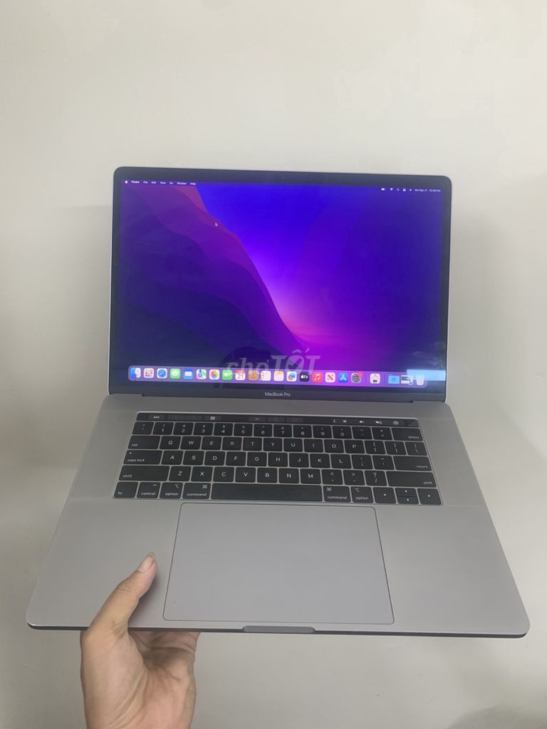 Mac 15inch 2018 i7/16/512 vga 4gb 2k grey keng