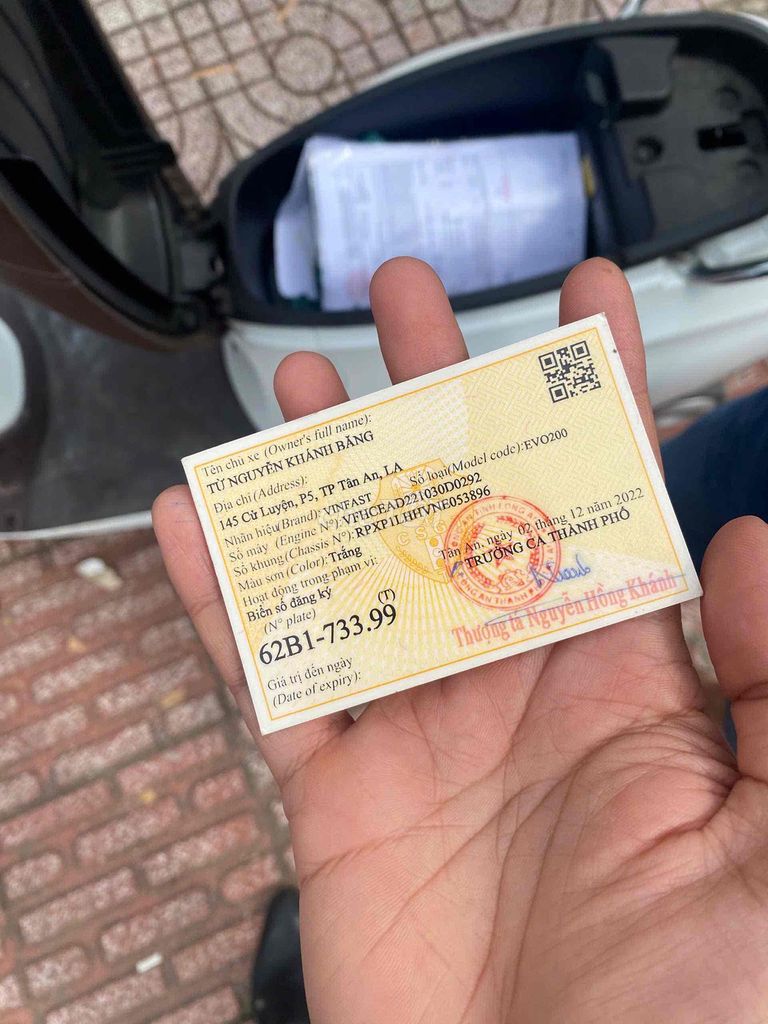 Xe máy điện VinFast Evo 200 Trắng Đã sử dụng. Mua bán Xe điện tại Thành phố Thủ Đức Tp Hồ Chí Minh được đăng bởi Thanh Tùng hình 4