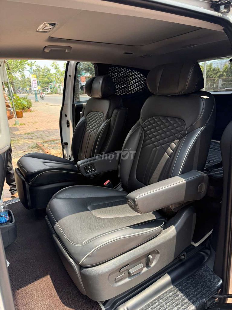 Hyundai Custin Đặc biệt 2.0 Turbo 2024 Белый