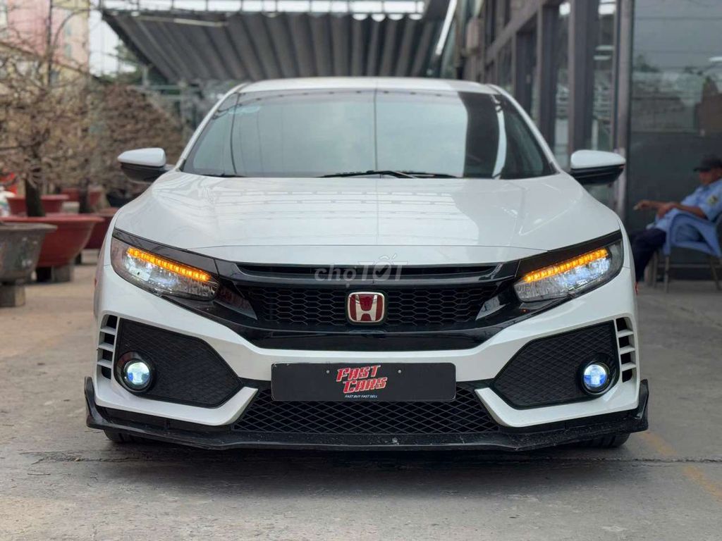 Honda Civic G 2019 1.8L,màu trắng, đi 60.000 km