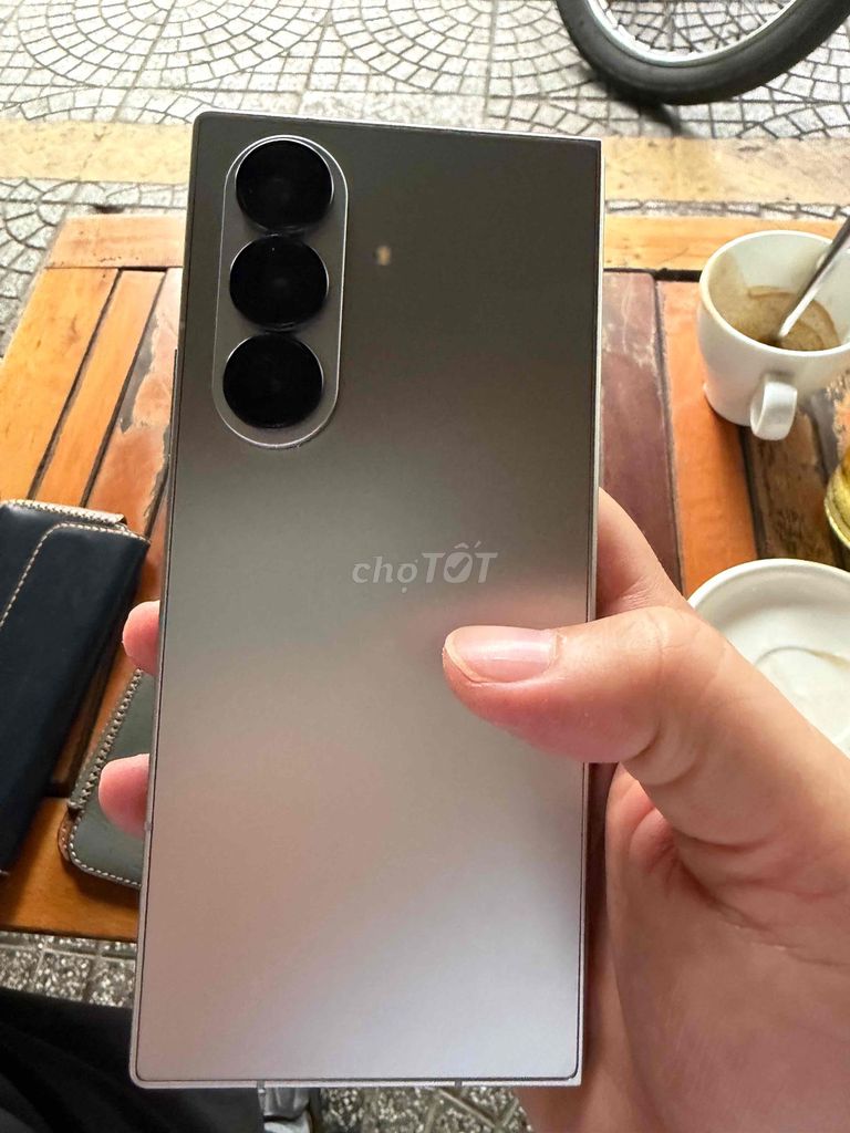 Samsung Fold 7 256GB Bạc. Mua bán Điện thoại tại Quận Cẩm Lệ Đà Nẵng được đăng bởi Thành hình 1