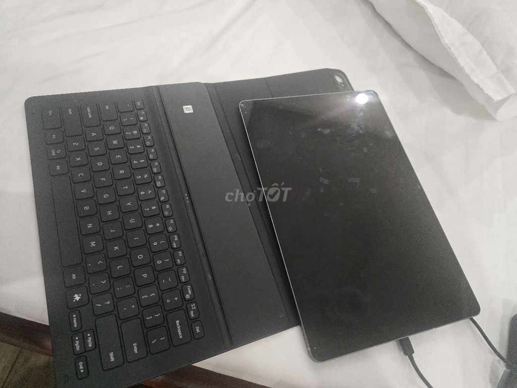 SSG Tab S10 FE+ wifi256 kèm bao da bàn phím có fix. Mua bán Máy tính bảng tại Quận Hai Bà Trưng Hà Nội được đăng bởi Bình AN hình 1