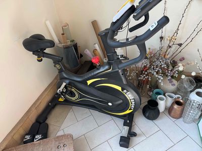 xe đạp trong nhà. Mua bán Xe đạp tại Quận Hà Đông Hà Nội được đăng bởi tuấn