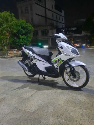 Yamaha nouvo Lx 2012 trắng đen cá tính trẻ trung
