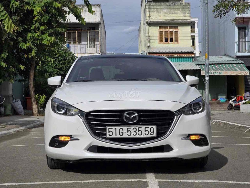 Mazda 3 1.5 AT Sedan 2017 ĐK 2018 - 75000 km