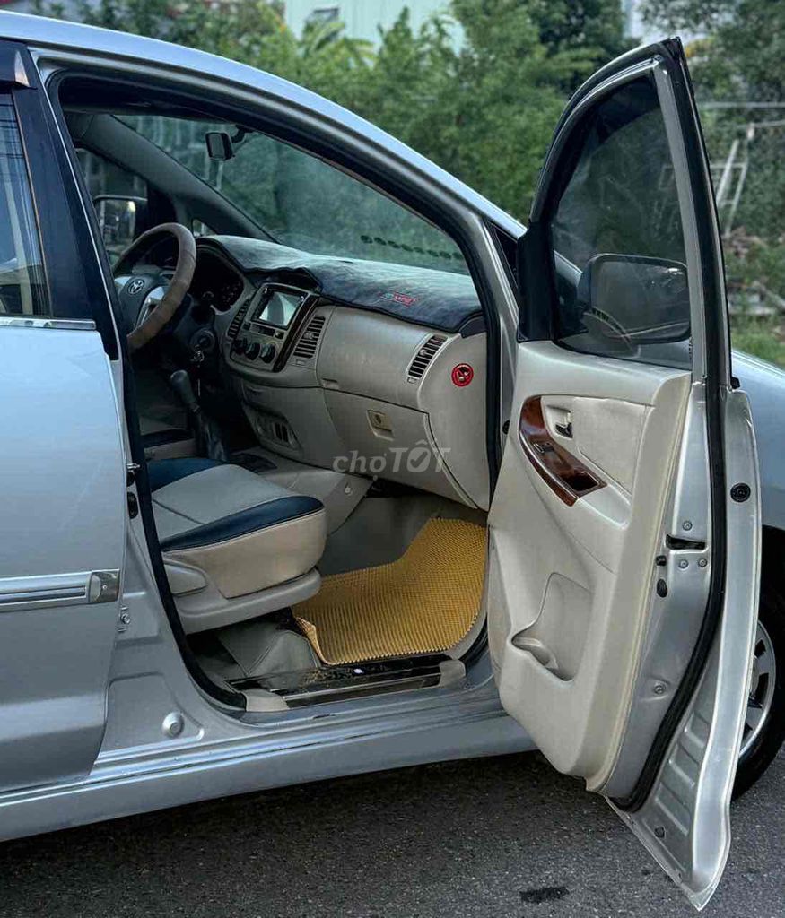 Toyota Innova 2015 E  chính chủ. Mua bán Ô tô tại Quận Liên Chiểu Đà Nẵng được đăng bởi toàn hình 8