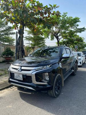 Mitsubishi Triton 2018 4x2 Mivec Premium Đen. Mua bán Ô tô tại Quận Cẩm Lệ Đà Nẵng được đăng bởi Nguyễn Đức Trưởng