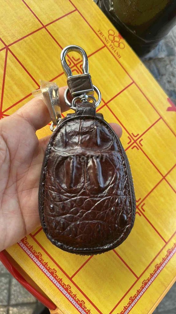 Móc khóa da cá màu Nâu. Mua bán Sở thích khác tại Thành phố Vũng Tàu Bà Rịa - Vũng Tàu được đăng bởi Shop Đồ Da Thật hình 1