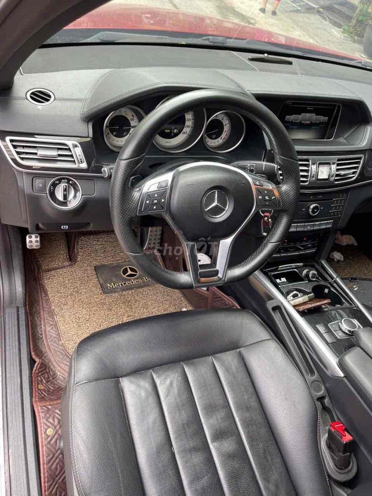 Mercedes Benz E Class 2015 E250 AMG - 105000 km. Mua bán Ô tô tại Quận Hoàng Mai Hà Nội được đăng bởi Mr Hung hình 8
