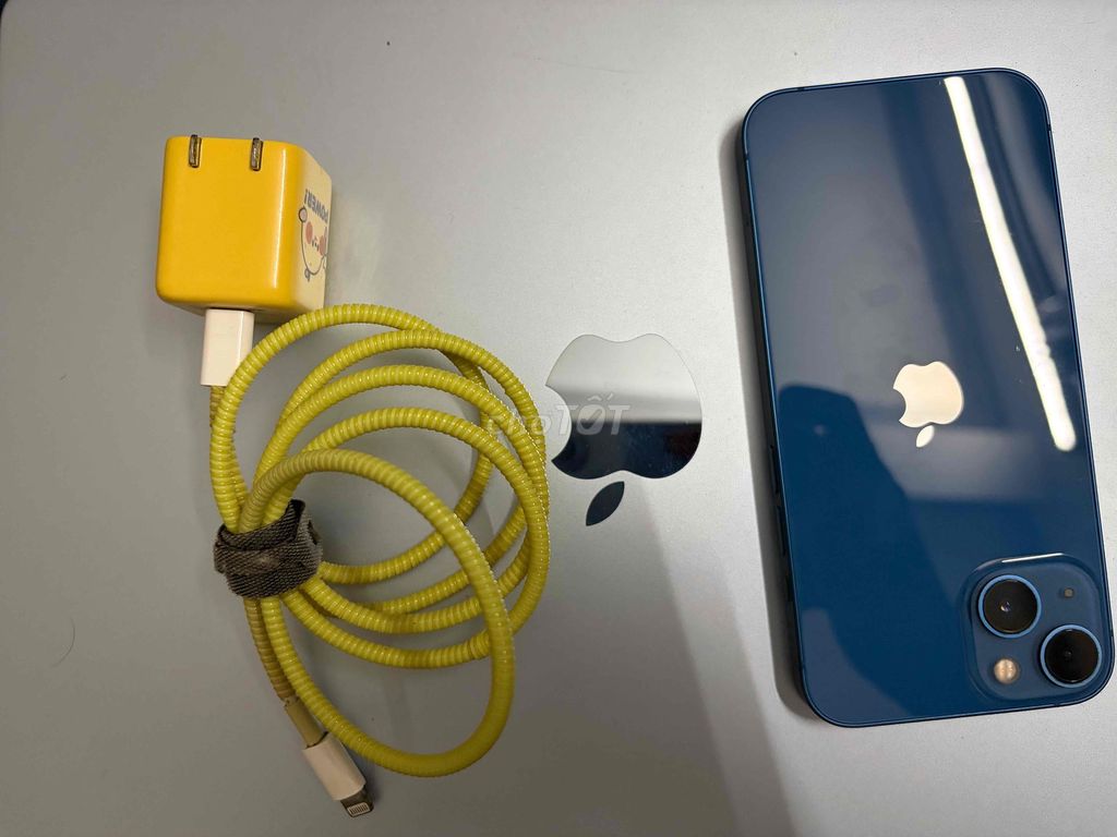 Apple iPhone 13 128GB Xanh VNA. Mua bán Điện thoại tại Quận 8 Tp Hồ Chí Minh được đăng bởi Quốc Bảo hình 1