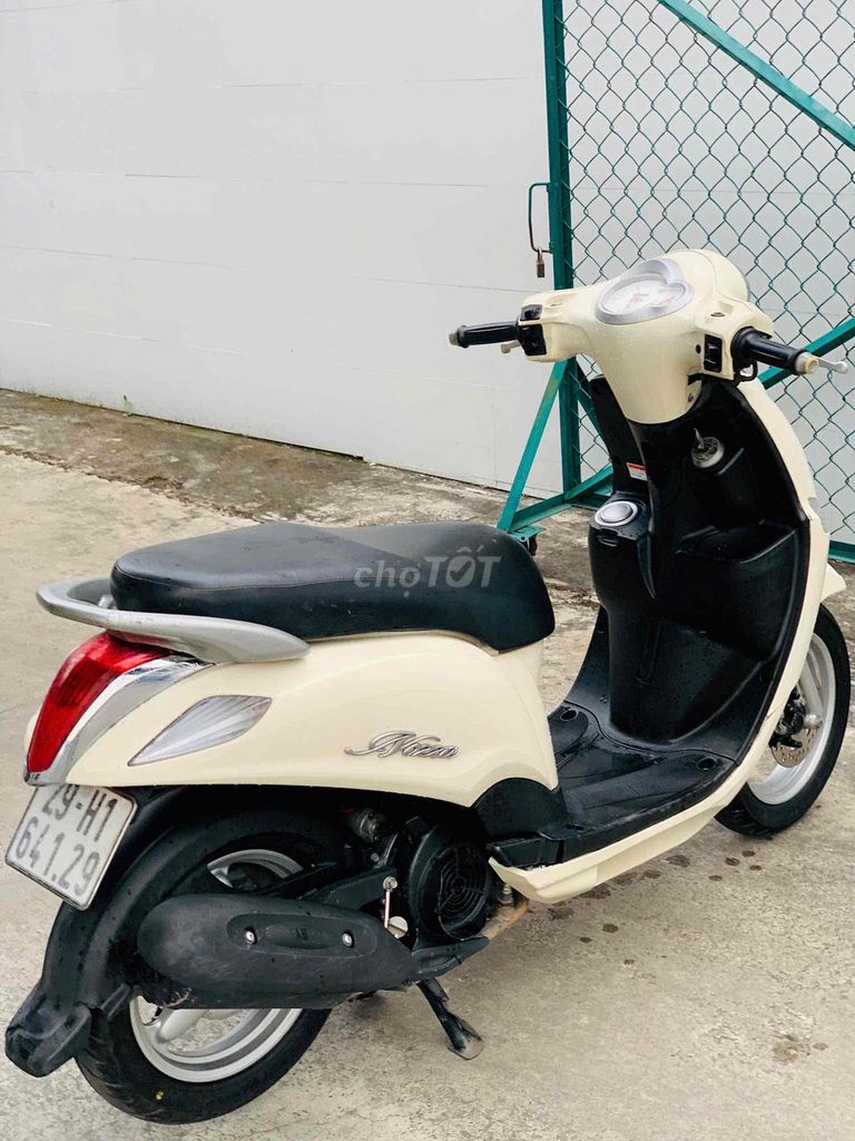 Yamaha Nozza Fi màu Kem. Mua bán Xe máy tại Quận Bình Thạnh Tp Hồ Chí Minh được đăng bởi văn vũ hình 6