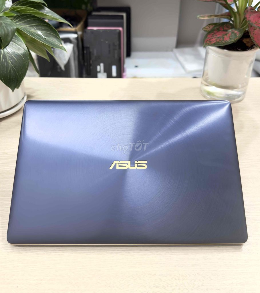 Asus i7 Gen 7 | RAM 16GB | SSD 512GB zin đẹp ~900g. Mua bán Laptop tại Quận Hai Bà Trưng Hà Nội được đăng bởi Akiba shop hình 1