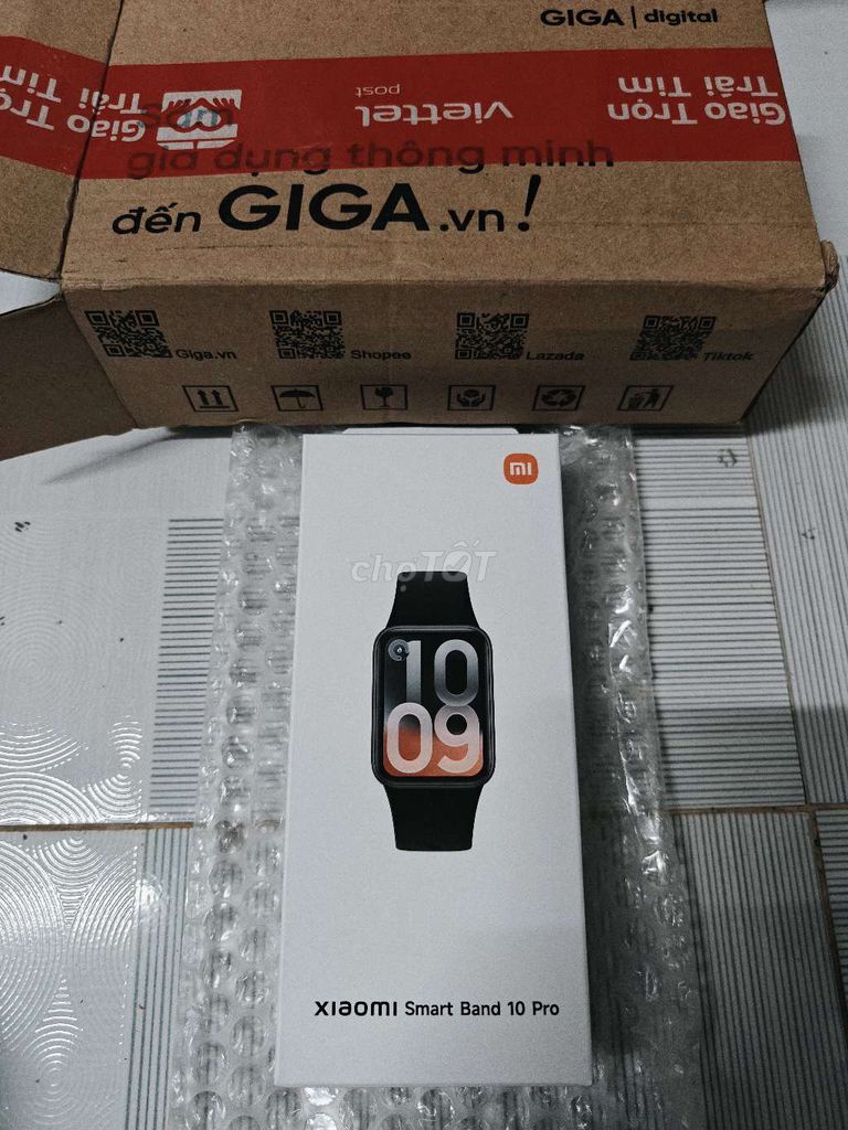 Xiaomi Smart Band 10 Pro Đen -  mới 💯 full B.Hành. Mua bán Thiết bị đeo thông minh tại Quận Ninh Kiều Cần Thơ được đăng bởi FB Số Đỏ Sto Res  hình 1