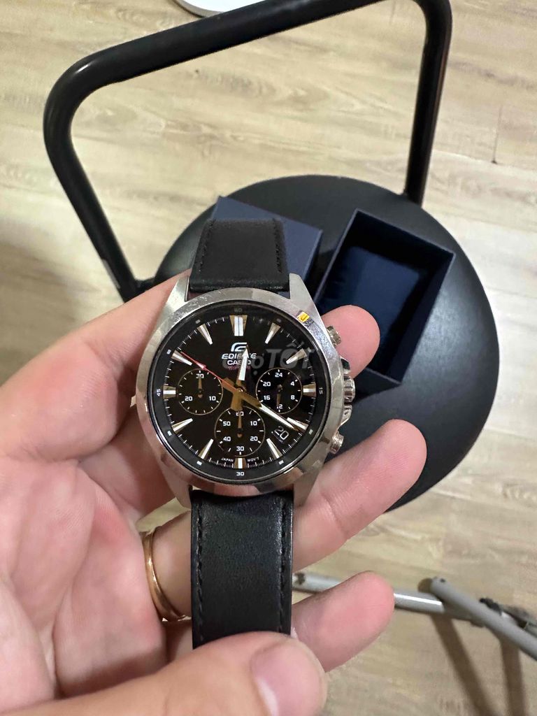 Đồng hồ Casio Edifice Đen Dây da Nam. Mua bán Đồng hồ tại Quận Tân Bình Tp Hồ Chí Minh được đăng bởi Denny Phan hình 1