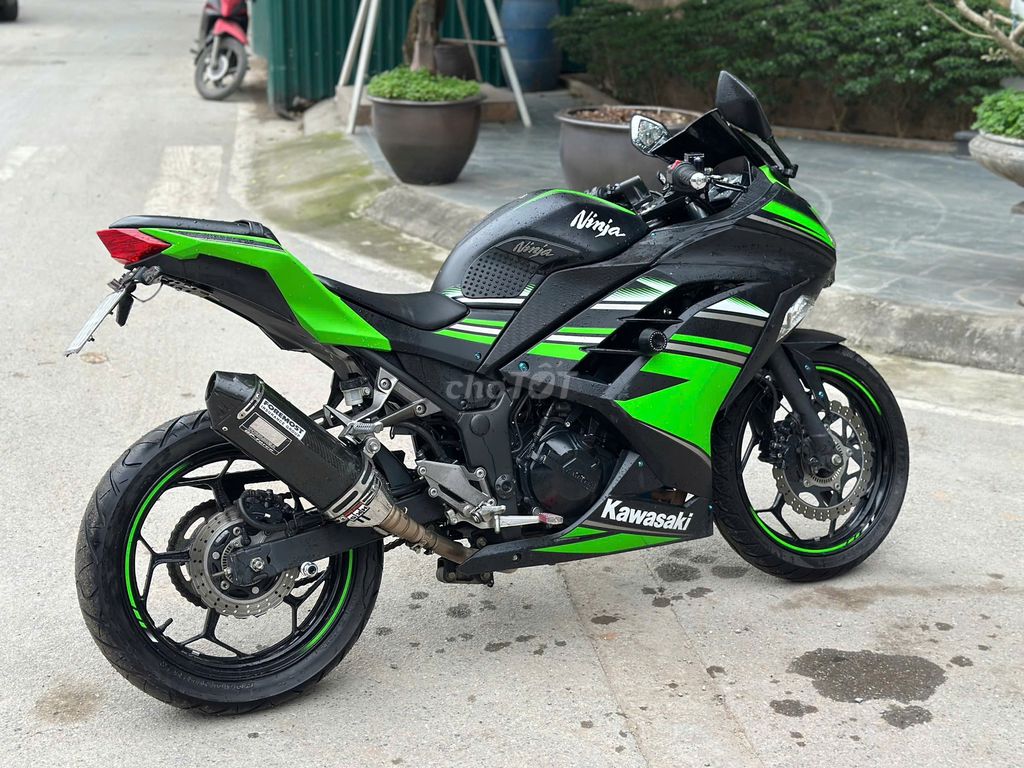 Kawasaki Ninja 300 biển 29 có trả góp trao đổi ✅. Mua bán Xe máy tại Quận Hoàng Mai Hà Nội được đăng bởi Phú Lý hình 3