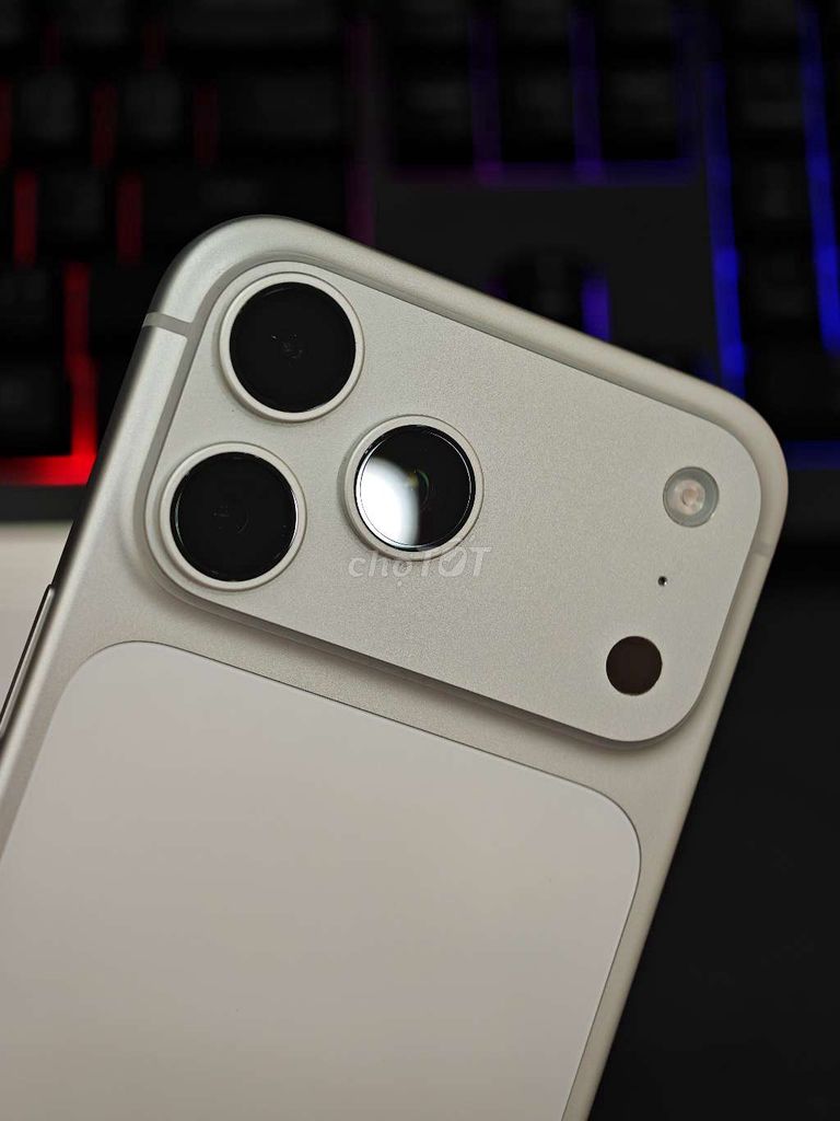 Apple iPhone 17 Pro Max 256GB chính hãng fullbox. Mua bán Điện thoại tại Quận Ninh Kiều Cần Thơ được đăng bởi Nguyễn Toàn hình 1