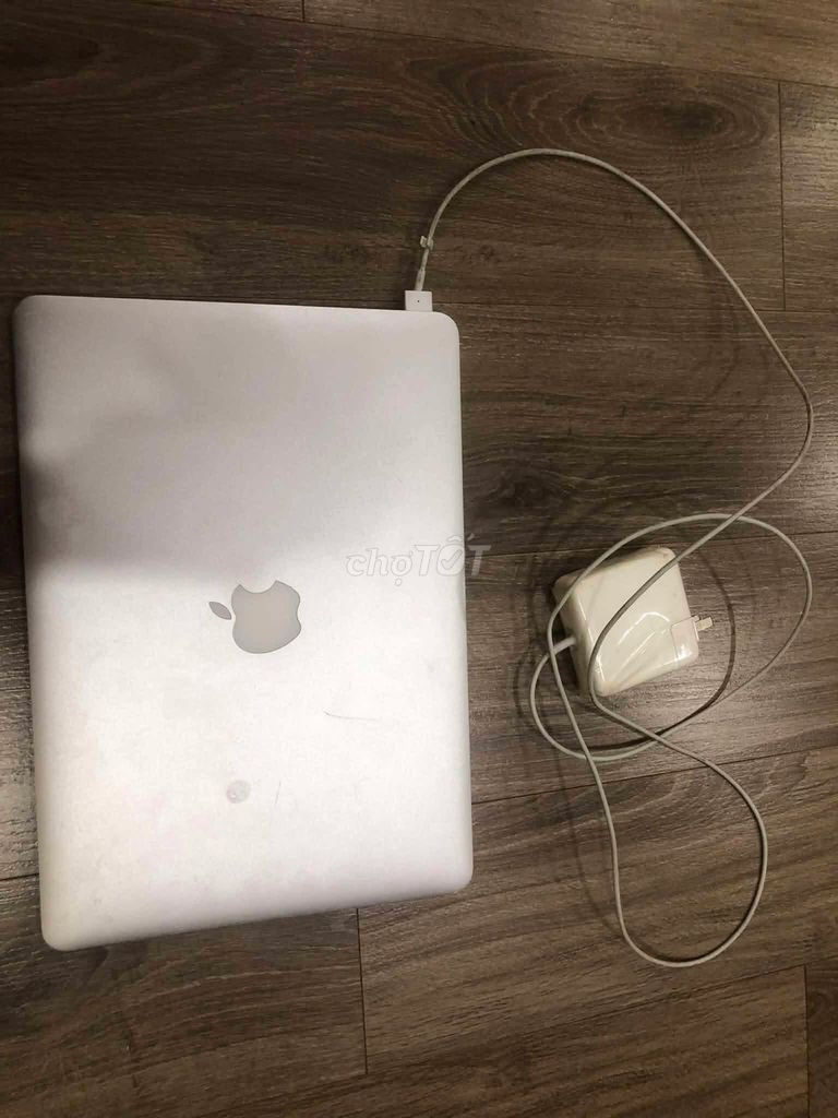 Apple MacBook Air 13 inch i5 4GB/128GB Bạc. Mua bán Laptop tại Quận Nam Từ Liêm Hà Nội được đăng bởi Cường Trần hình 1