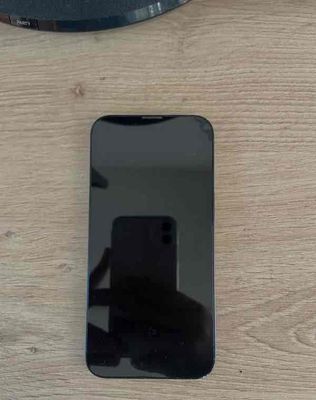iphone 13 vỡ lưng nhẹ có fix giá