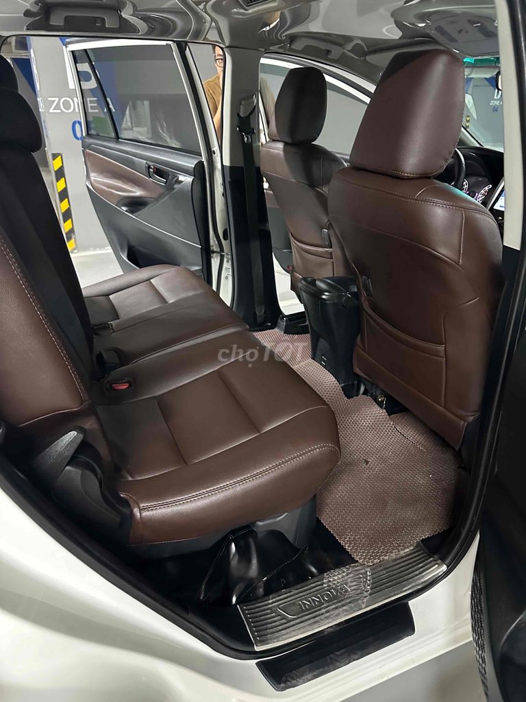 Toyota Innova 2020 MT mẫu 2021