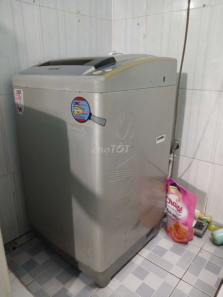 Máy giặt sanyo 9kg giặt ok đã vệ sinh lồng giặt