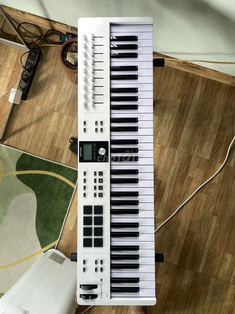 Arturia Keylab Essential 61 Trắng 61 phím. Mua bán Nhạc cụ tại Quận Hà Đông Hà Nội được đăng bởi Trịnh Sam Sôn  hình 1