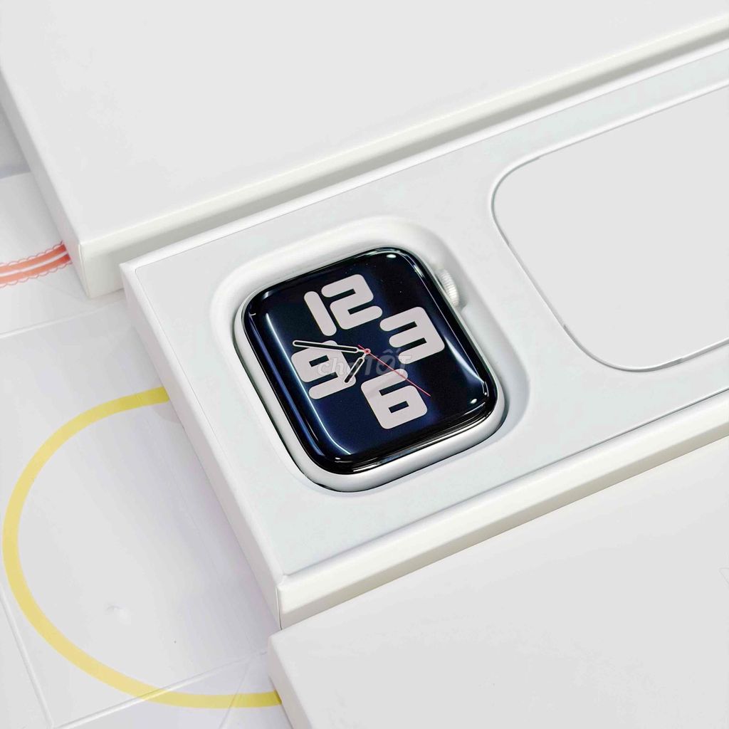 Apple Watch SE 2 44mm GPS Trắng Fulbox. Mua bán Thiết bị đeo thông minh tại Quận Thanh Khê Đà Nẵng được đăng bởi GẠO STORE ĐIỆN THOẠI TRẢ GÓP GIÁ RẺ ĐÀ NẴNG hình 1