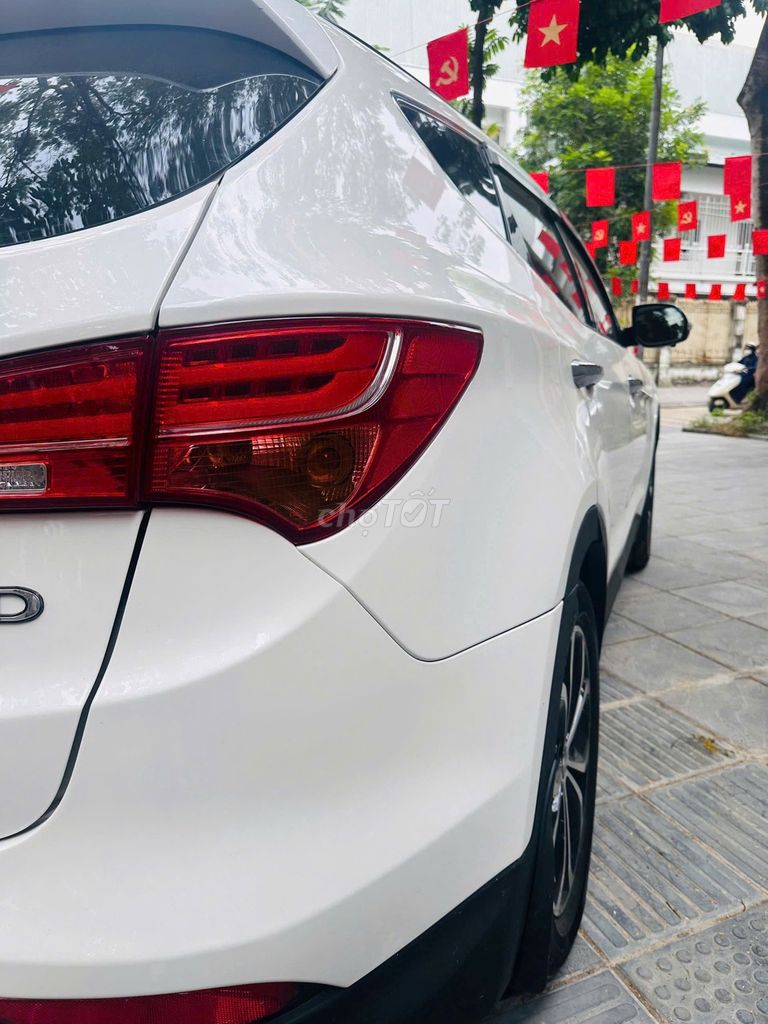 Hyundai Santa Fe 2015  - 120000 km. Mua bán Ô tô tại Quận Hà Đông Hà Nội được đăng bởi Vinh  hình 6