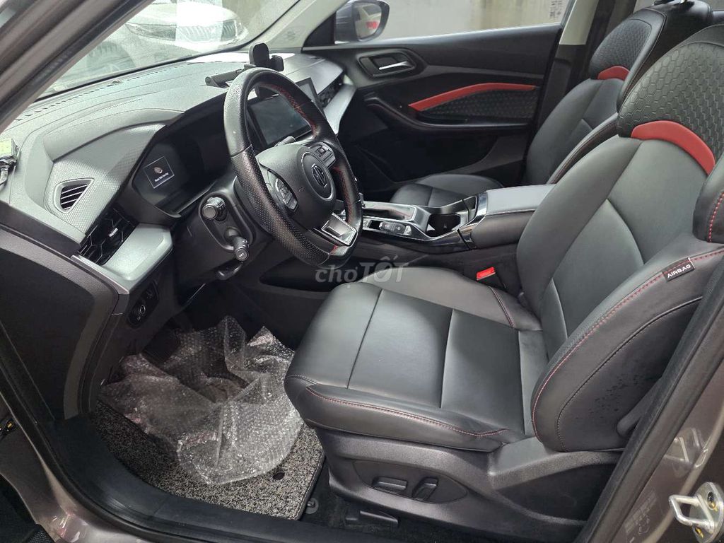 2022 Luxury - 39000 km siêu mới. Mua bán Ô tô tại Thành phố Dĩ An Bình Dương được đăng bởi Huy Luân Auto hình 13